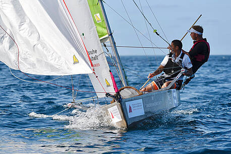 : "Studierenden-Professoren-Regatta des '1001VELAcup 2019' mit Prof.  Fahmi Bellalouna und Johannes Bruns", Foto: Salvatore Lopez