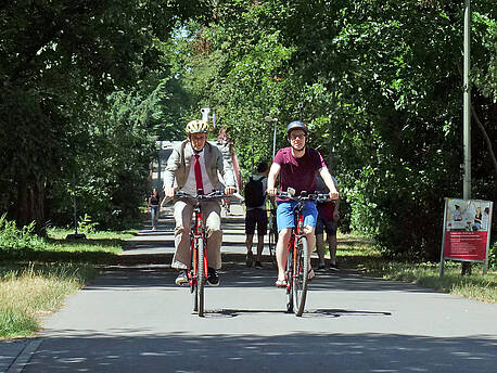 Den Radverkehr erforschen aus der Perspektive des  Radfahrenden: Wissenschaftler der Hochschule Karlsruhe testen Radstrecken  mit speziellen SensorBikes, um Informationen über die Bedingungen des  Radfahrens zu erhalten", Foto: John Christ